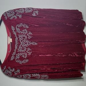 Sundance Velvet Embroidered Boho Top Like New
